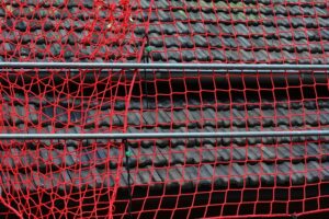 roofer-640x480-81783659.jpeg