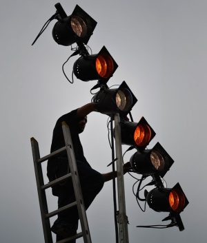 electrician-640x480-98531770.jpeg