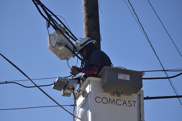 electrician-640x480-2443041.jpeg