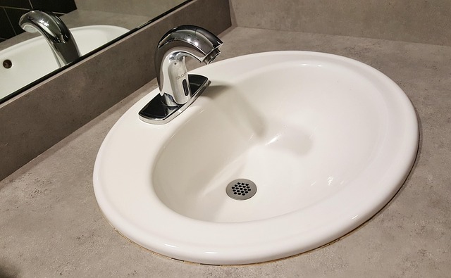 plumbing-640x480-86020298.jpeg
